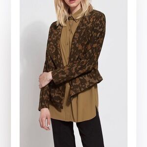 NWT Lysse Sophia Open Jacket with a camouflage pattern small